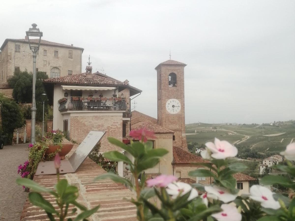 Teresa Al Belvedere Rooms&Holidayapartments Camere&Appartamenti Castellinaldo Ngoại thất bức ảnh
